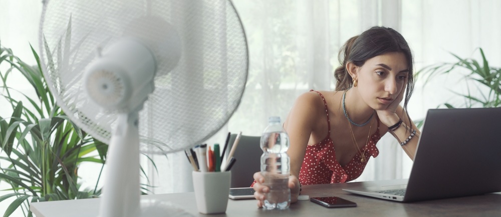 With temperatures continuing to rise in the UK, working environments in contact centres can become challenging.